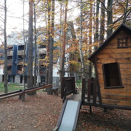 Lara - Divcigora Lejlighed